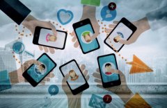 <b>AI建站工具助力中小企业数字化</b>